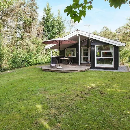 Five-bedroom Holiday In Juelsminde 1 * Slagelse